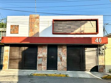 CASA  SOLA EN TLALPAN CERCA DEL TEC DE MONTERREY