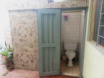 VENTA CASA EXTERNA UN SOLO PISO GUAYAQUIL CENTRO CALI (VM)
