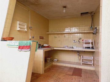 VENTA CASA EXTERNA UN SOLO PISO GUAYAQUIL CENTRO CALI (VM)