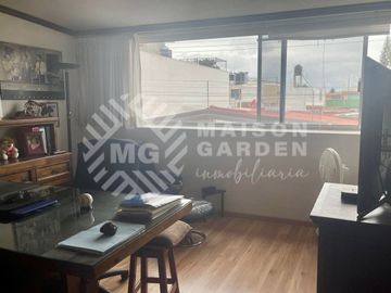 Casa en Venta en El Mirador ideal para oficinas o consultorios
