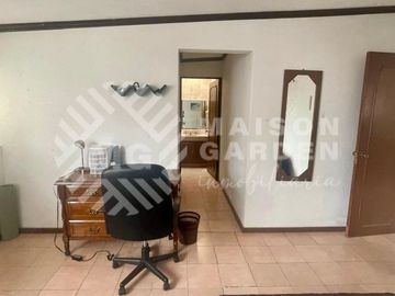 Casa en Venta en El Mirador ideal para oficinas o consultorios