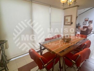Casa en Venta en El Mirador ideal para oficinas o consultorios