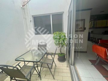Casa en Venta en El Mirador ideal para oficinas o consultorios