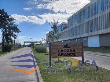 Terreno  en venta  barrio Laguna Grande, Villanueva, Tigre