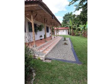 VENTA CHALET - MONTENEGRO