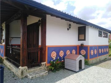 VENTA CASA CAMPESTRE EN CONDOMINIO - MONTENEGRO