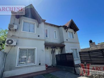 Dúplex 4 ambientes en venta en Ituzaingó
