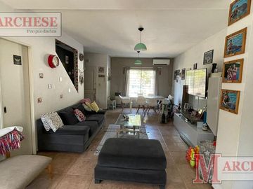 Dúplex 4 ambientes en venta en Ituzaingó