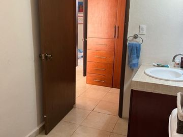 CASA EN VENTA EN CAMPECHE: FRACC. LOMAS DEL CASTILLO