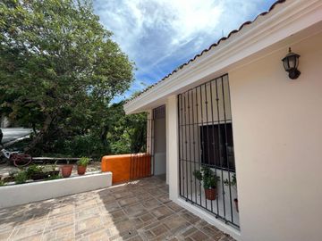 CASA EN VENTA EN CAMPECHE: FRACC. LOMAS DEL CASTILLO