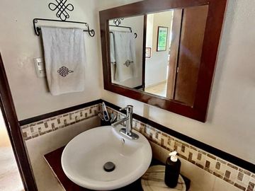 CASA EN VENTA EN CAMPECHE: FRACC. LOMAS DEL CASTILLO
