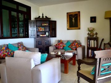 CASA EN VENTA EN CAMPECHE: FRACC. LOMAS DEL CASTILLO
