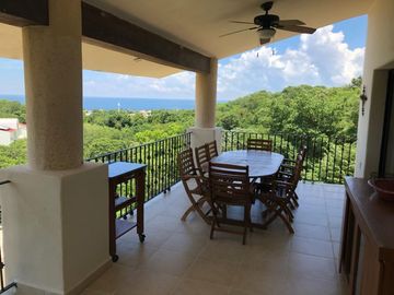 CASA EN VENTA EN CAMPECHE: FRACC. LOMAS DEL CASTILLO