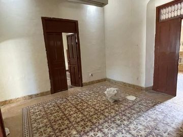 LOCAL PARA OFICINAS/COMERCIO EN RENTA EN CAMPECHE: COL. SAN ROMAN