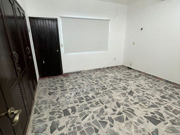 CASA EN VENTA y RENTA EN CAMPECHE: COL. PRADO