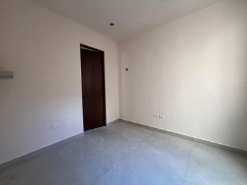 CASA EN VENTA UBICADA EN TEMOZÓN NORTE, MERIDA.