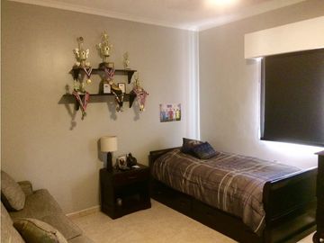 VENDO CASA UNIFAMILIAR EN PALMERAS DEL ESTE 529mt