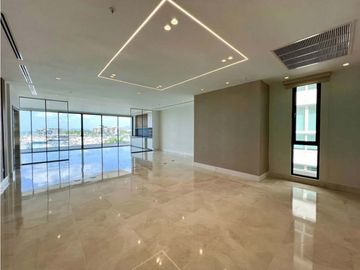 PENTHOUSE EN OCEAN REEF ISLAND PH WATERFRONT CON LINEA BLANCA
