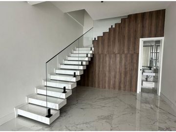 APARTAMENTO EN LA ISLA OCEAN REEF
