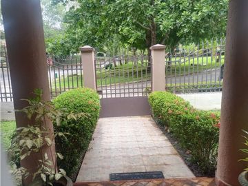 Venta de casa en Albrook