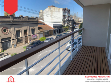 Departamento en venta (Calle 14 e/ 15 y Av. Del Valle)