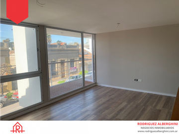Departamento en venta (Calle 14 e/ 15 y Av. Del Valle)