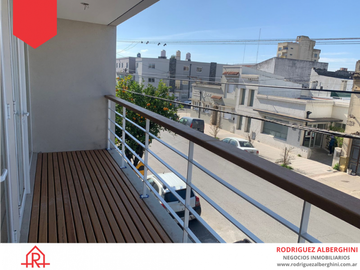 Departamento en venta (Calle 14 e/ 15 y Av. Del Valle)