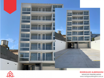 Departamento en venta (Calle 14 e/ 15 y Av. Del Valle)