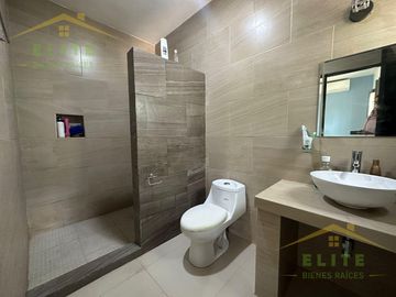 CASA EN VENTA FRACC.VILLA SAN PEDRO TAMPICO