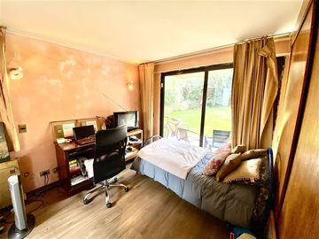 Casa en Venta en San Carlos de Apoquindo / Camino El Alba / Para remodelar