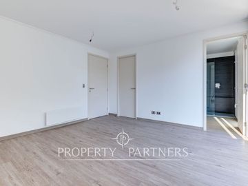 Amplio townhouse en excelente ubicación 4D 3B 2E