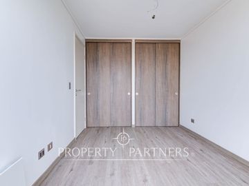 Amplio townhouse en excelente ubicación 4D 3B 2E