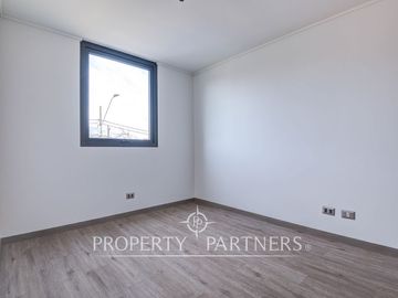 Amplio townhouse en excelente ubicación 4D 3B 2E