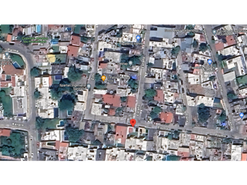 VENDO CASA EN LAZARO CARDENAS, MORELOS JUNTO PLAZA CEDROS CIVAC
