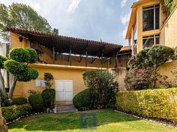 Casa en Venta en Tecamachalco - En calle con seguridad