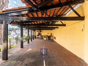Casa en Venta en Tecamachalco - En calle con seguridad