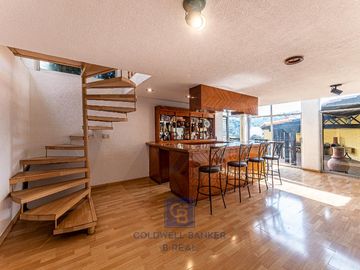 Casa en Venta en Tecamachalco - En calle con seguridad