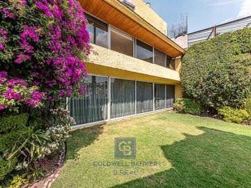 Casa en Venta en Tecamachalco - En calle con seguridad