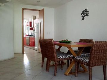 Cuernavaca - Casa en venta estilo moderno lista para habitar