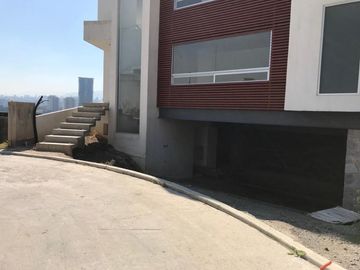 Casa en venta (Obra blanca-gris) - el Mirador Bosque Real