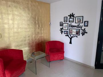 Exclusiva Residencia de Lujo en Satélite, con Área de Juegos, Terraza, Sala de Doble Altura y Más