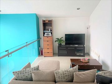Exclusiva Residencia de Lujo en Satélite, con Área de Juegos, Terraza, Sala de Doble Altura y Más