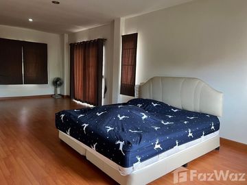 3 Bedroom House for sale at Baan Rungaroon 3