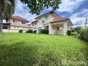 3 Bedroom House for sale at Baan Rungaroon 3
