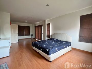 3 Bedroom House for sale at Baan Rungaroon 3