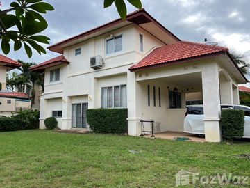 3 Bedroom House for sale at Baan Rungaroon 3