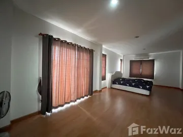 3 Bedroom House for sale at Baan Rungaroon 3
