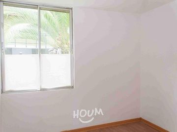 DUPLEX CON PEQUEÑO PATIO