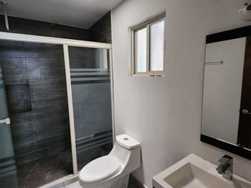 Penthouse en venta a 5 minutos de Valle Oriente