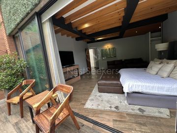 FRACCIÓN DE CASA EN VENTA